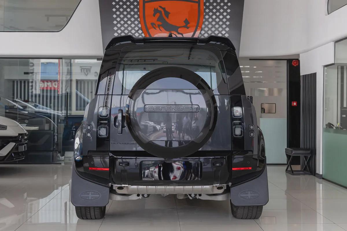 Land Rover Defender | 110 X-Dynamic HSE P400 | GCC Specs | 2026 (Export)-4-4