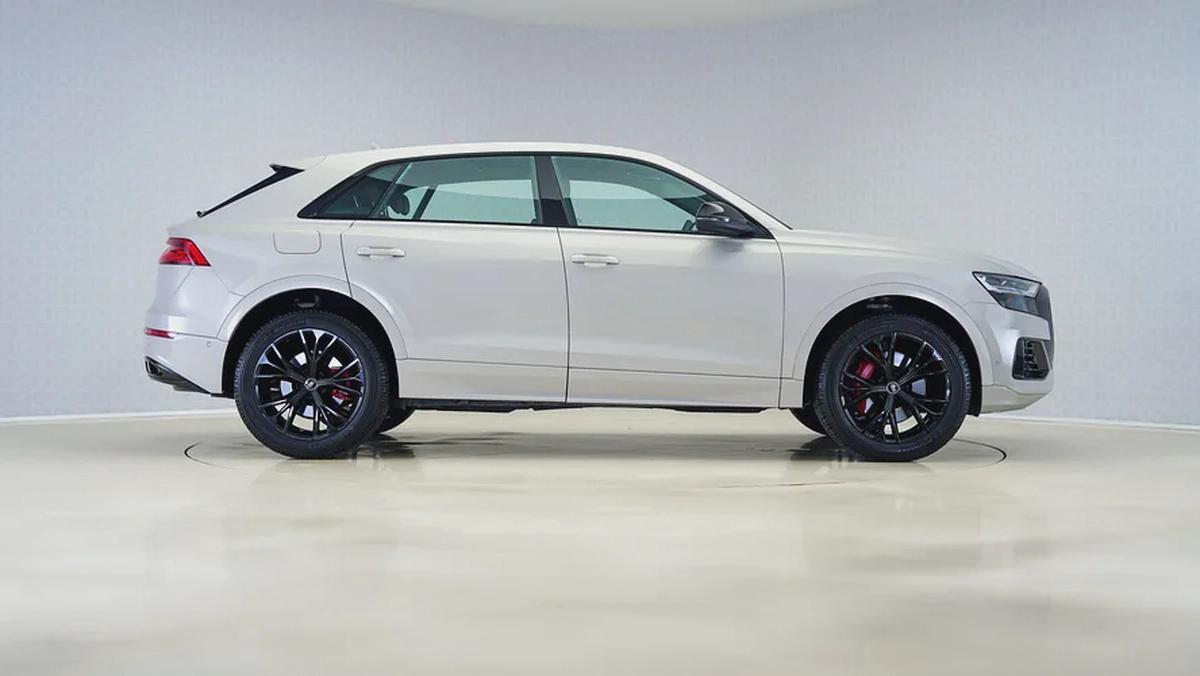 Special Offer | AED 3,537 PM | Audi Warranty Nov 2027 | Q8 55 S Line Premium-2-2