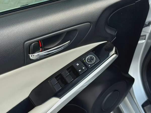 Lexus IS250 - 2014 American specs, in excellent condition, requires no maintenance.