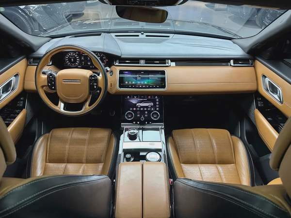 Land Rover Velar R daynamic P250 SE 2018 GCC