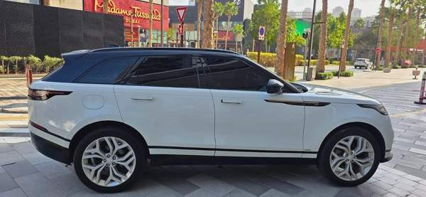 2020 Land Rover Range Rover Velar P250 SE-Excellent condition-Full Service History