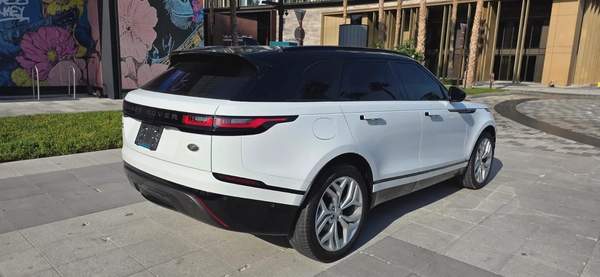 2020 Land Rover Range Rover Velar P250 SE-Excellent condition-Full Service History