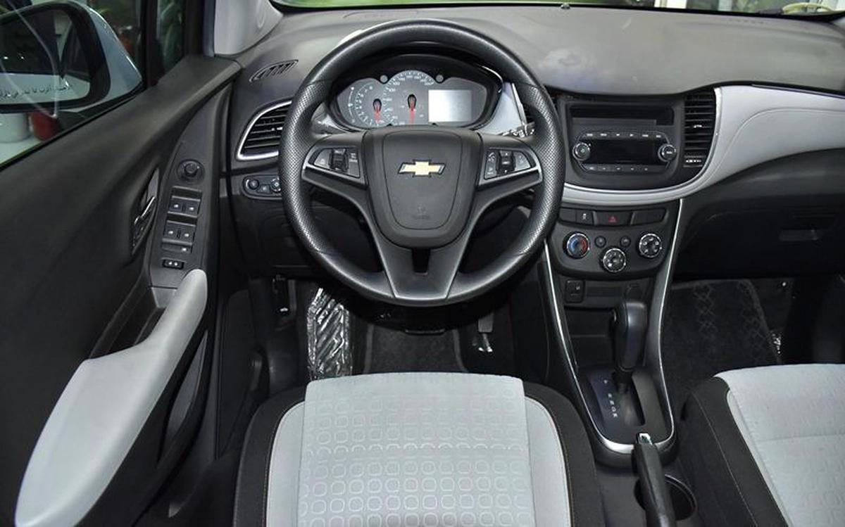 Chevrolet Trax LT ( 2019 Model ) in White Color GCC Specs-8-8
