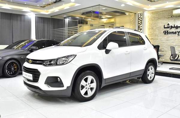 Chevrolet Trax LT ( 2019 Model ) in White Color GCC Specs