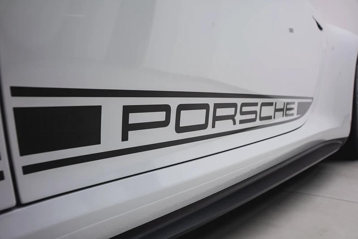 2025 PORSCHE 911 GT3 TOURING | MAIN DEALER WARRANTY | HIGH SPEC-6-6