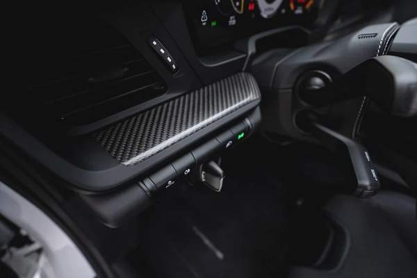 2025 PORSCHE 911 GT3 TOURING | MAIN DEALER WARRANTY | HIGH SPEC