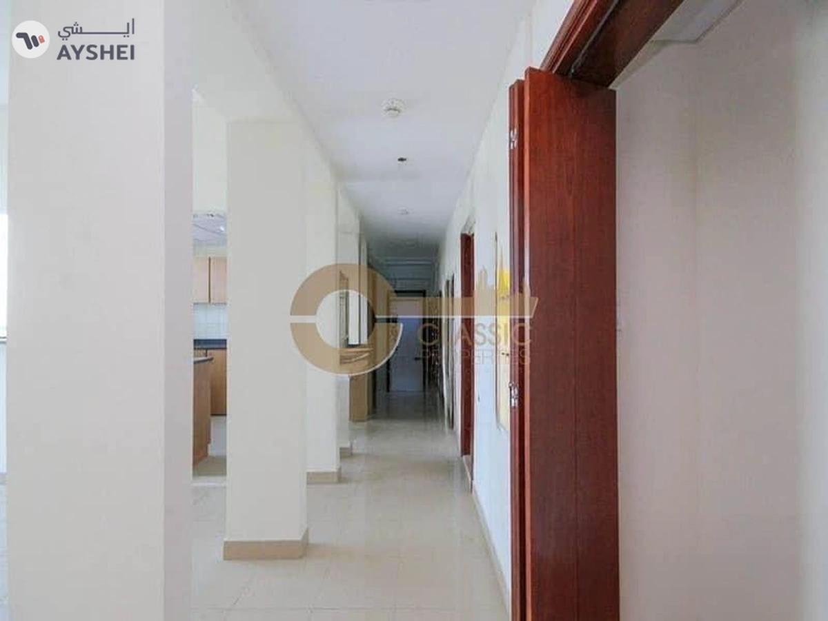 Spacious | Prime Location | Golf View | Decent ROI-5-5