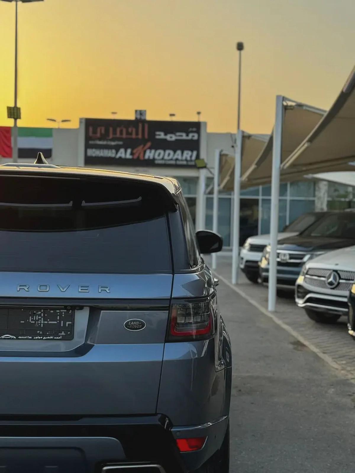 RANGE ROVER (2018) //SPORT//HSE//6 CYLINDER GCC// ORIGINAL PAINT //-7-7