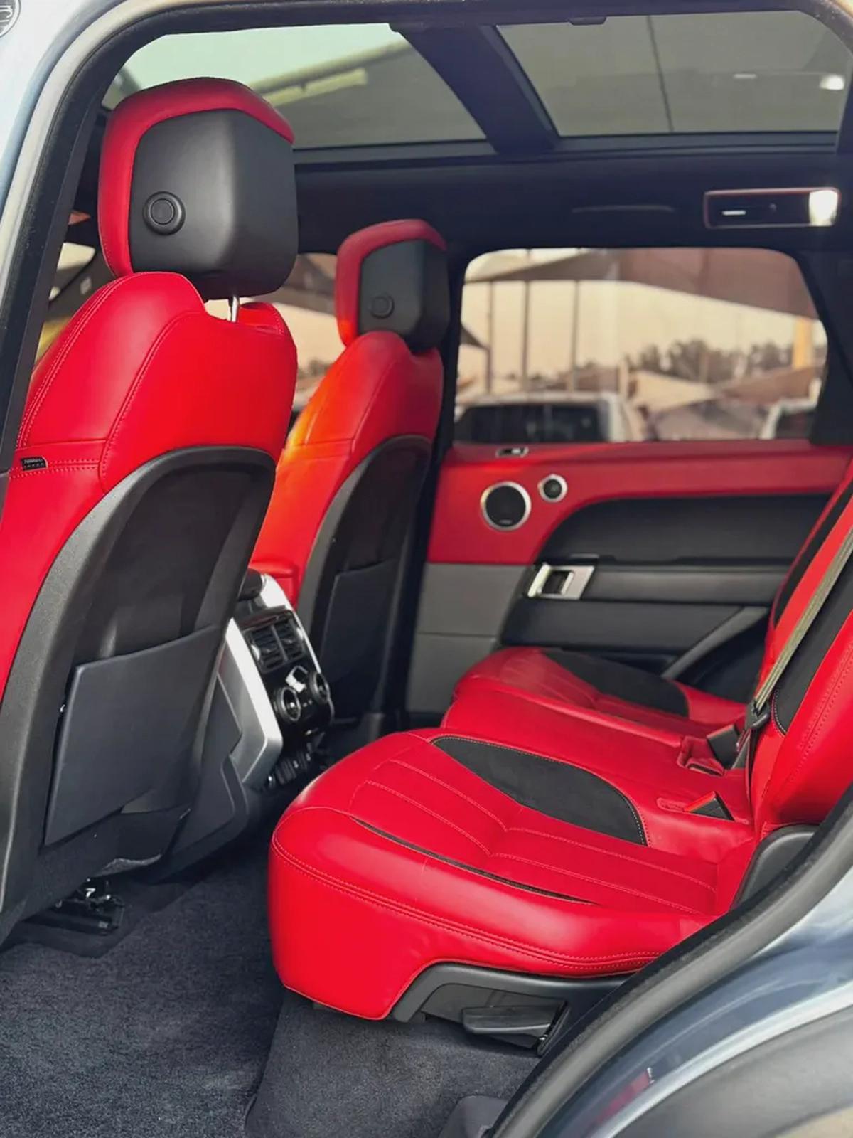 RANGE ROVER (2018) //SPORT//HSE//6 CYLINDER GCC// ORIGINAL PAINT //-12-12