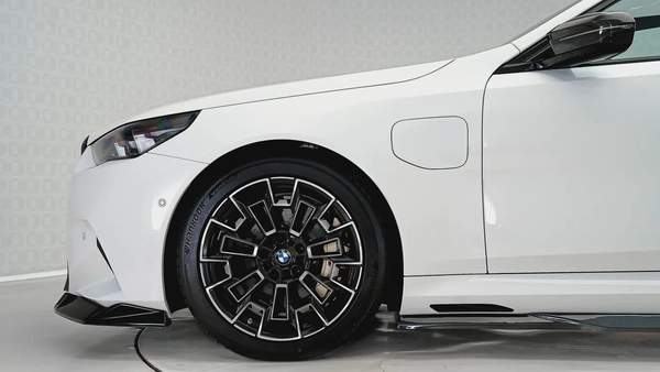 UAEs Very Best Example | AED 8,647 Per Month