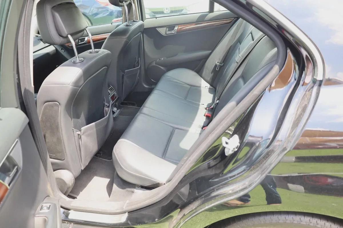 Used Mercedes-Benz C-Class C 350 2009-4-4