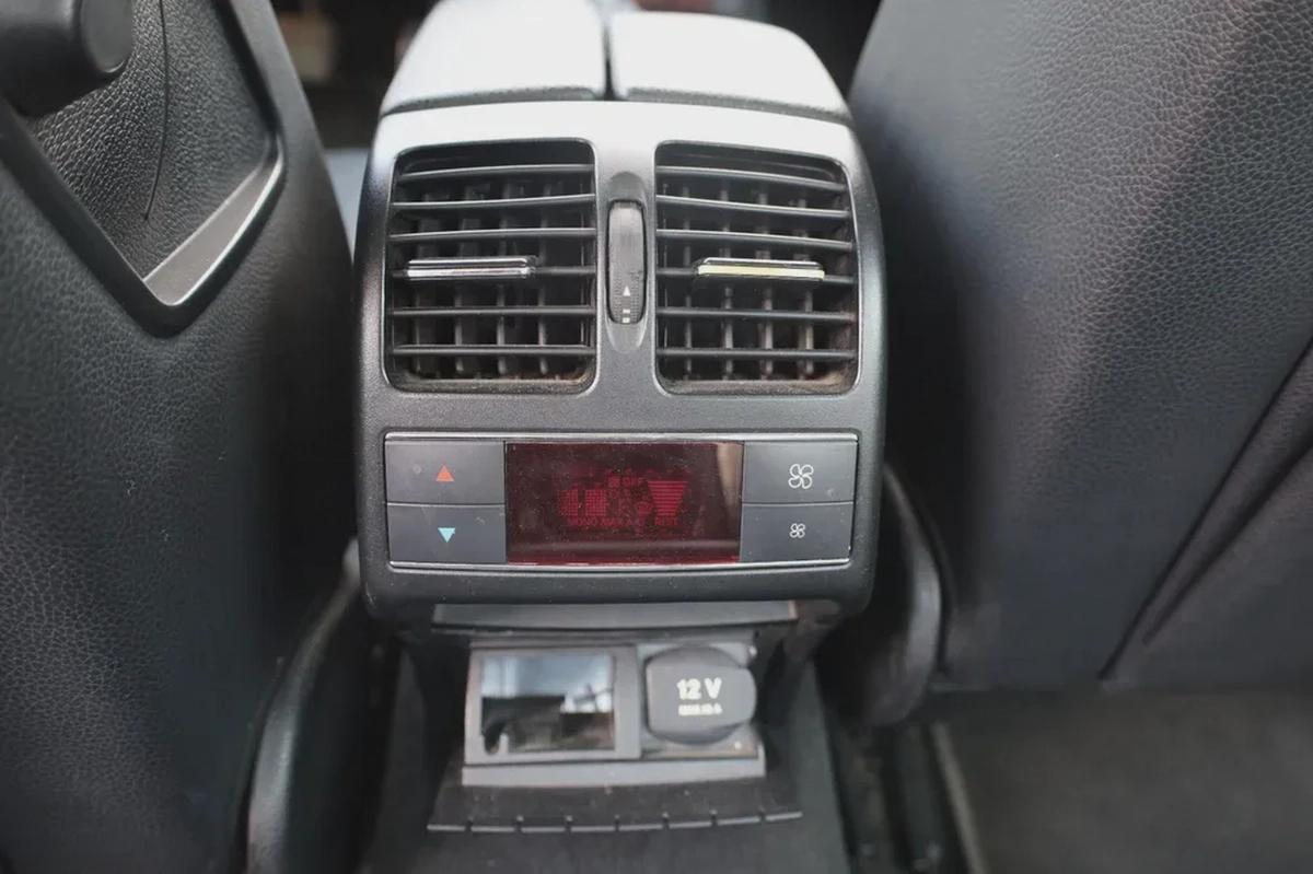 Used Mercedes-Benz C-Class C 350 2009-11-11