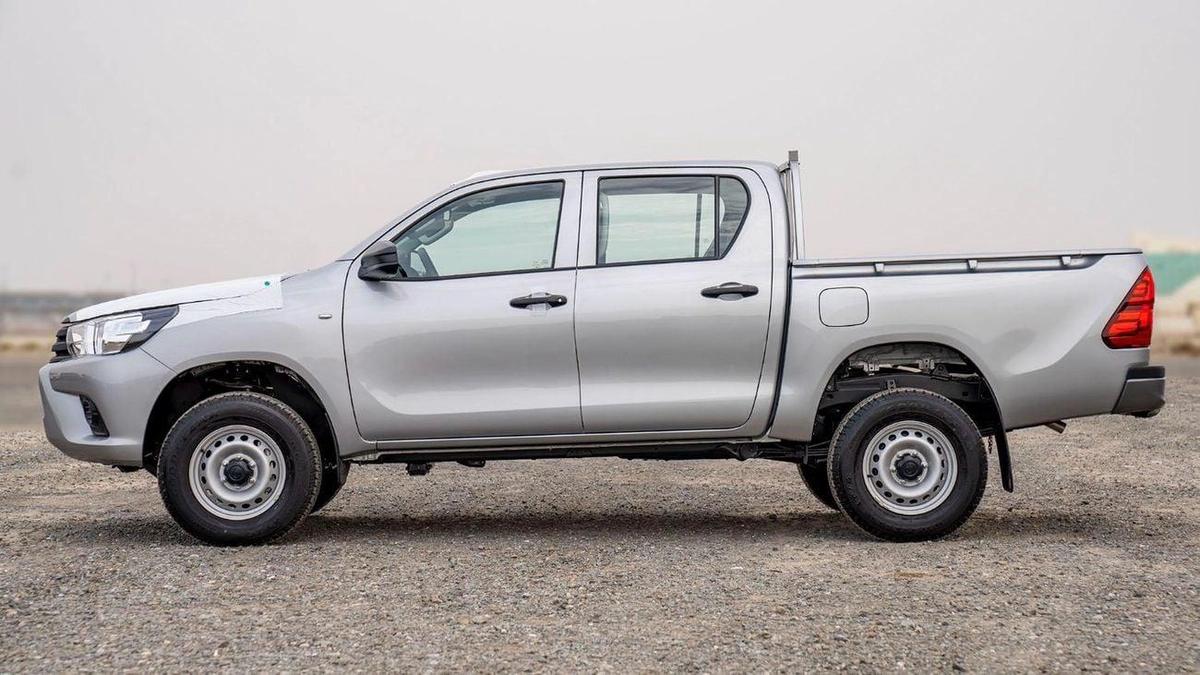 Toyota Hilux 2.4 DIESEL-11-11