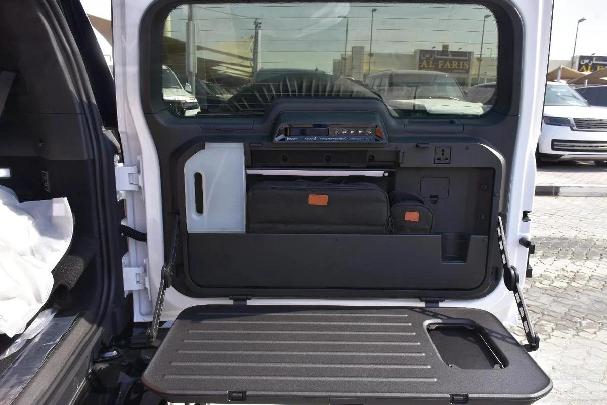 ROX 01 VIP 6 SEATS 2025 | WHITE-18-18