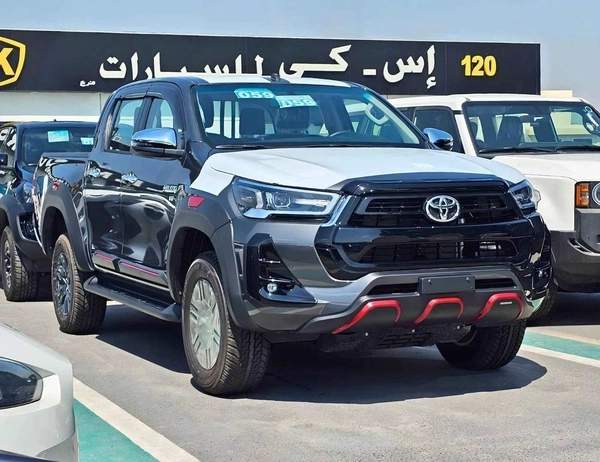 Toyota Hilux SR5 TRD WOOD INTERIOR W VISOR / BLIND SPOT / DIFFLOCK / DVD+CAMERA (CODE # H6A)