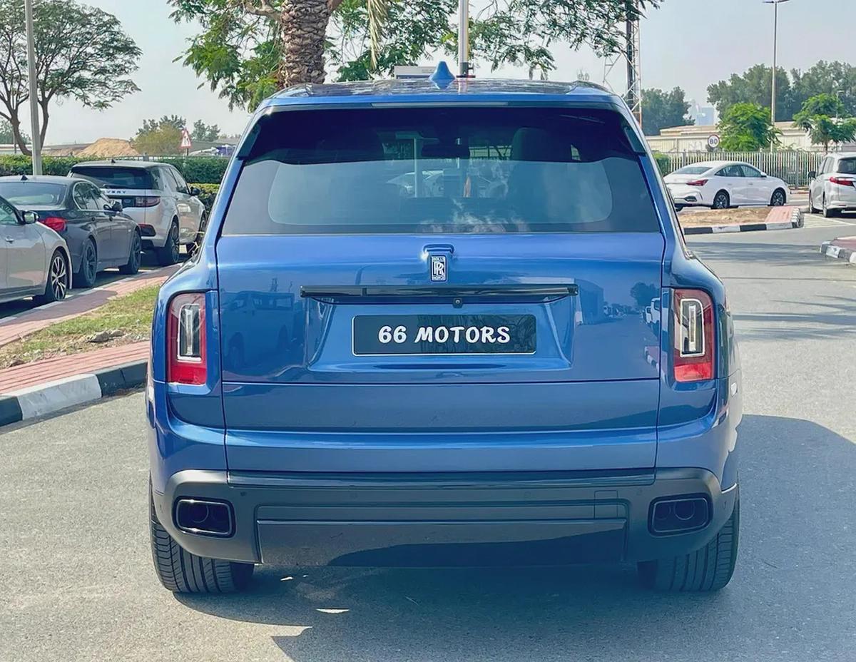 Rolls-Royce Cullinan Black Badge 2019 - GCC Specs - Pristine Condition-5-5