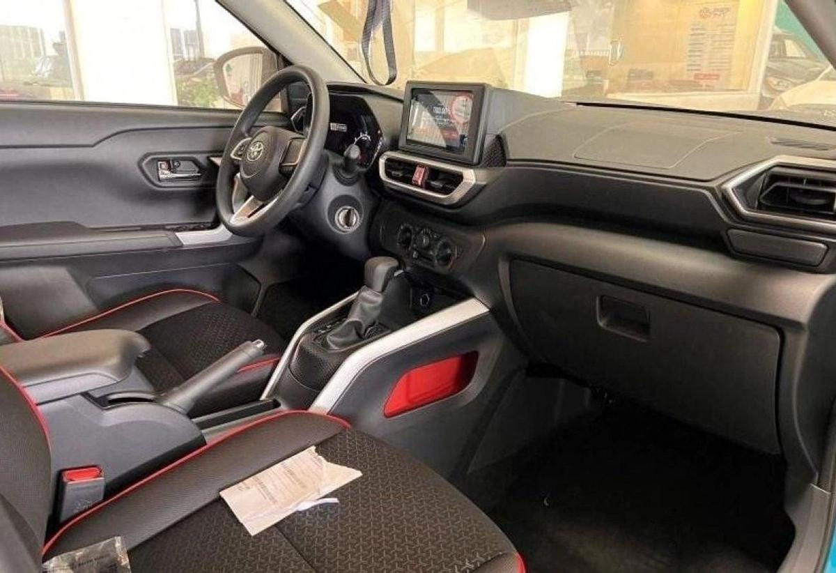 Toyota Raize TOYOTA RAIZE 1.0L FWD CUV ZETRO KM-8-8