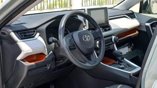 Toyota RAV4 Toyota RAV4 2.5L ADVANTURE 4x4 AT full option 2024