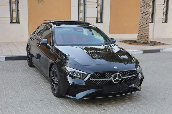 A200 AMG - GCC SPECS - UNDER WARRANTY / SERVICE CONTRACT 105,000 KM FROM GARGASH - ACCIDENT FREE -