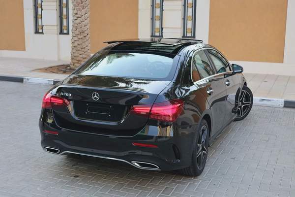 A200 AMG - GCC SPECS - UNDER WARRANTY / SERVICE CONTRACT 105,000 KM FROM GARGASH - ACCIDENT FREE -