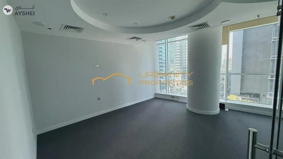 Spacious Office | Lake Central | 690 Sqft-3-3