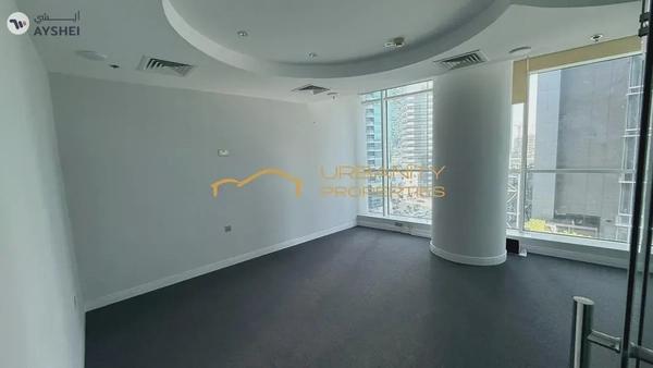 Spacious Office | Lake Central | 690 Sqft