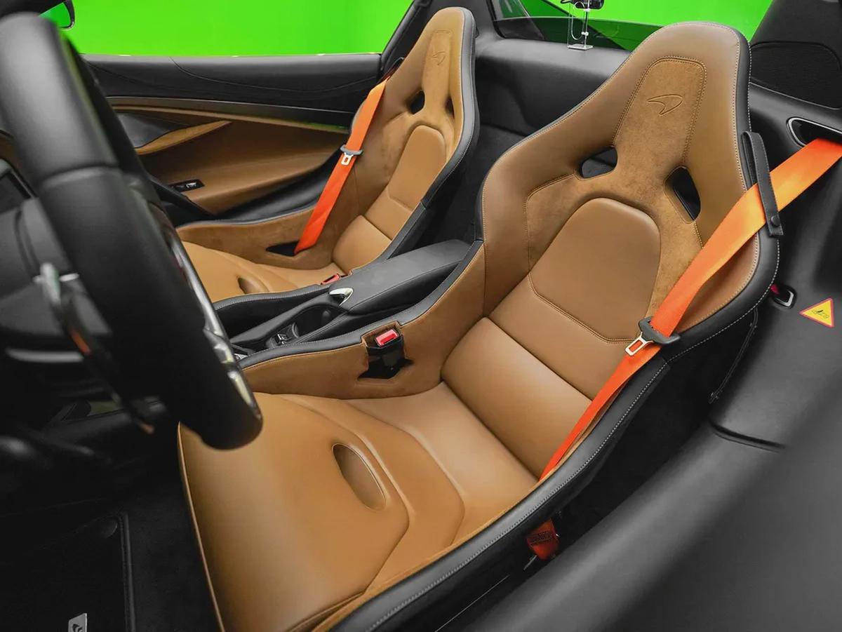 BRAND NEW 750S SPIDER PERFORMANCE UNDER FREE CONTRACT SERVICE AND WARRANTY-SWAP YOUR CAR AND GRAB IT-12-12