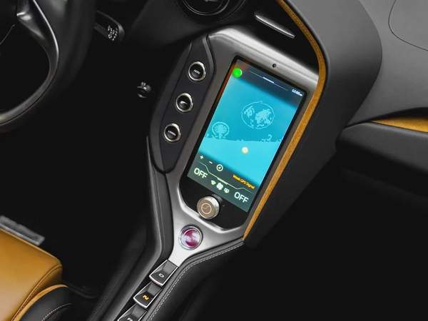 BRAND NEW 750S SPIDER PERFORMANCE UNDER FREE CONTRACT SERVICE AND WARRANTY-SWAP YOUR CAR AND GRAB IT
