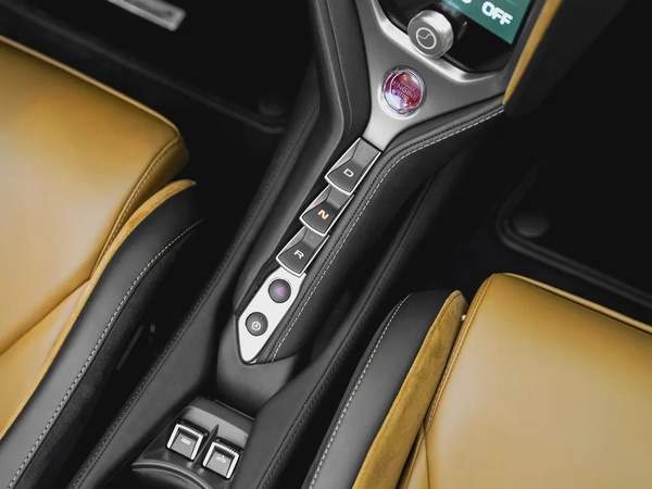 BRAND NEW 750S SPIDER PERFORMANCE UNDER FREE CONTRACT SERVICE AND WARRANTY-SWAP YOUR CAR AND GRAB IT