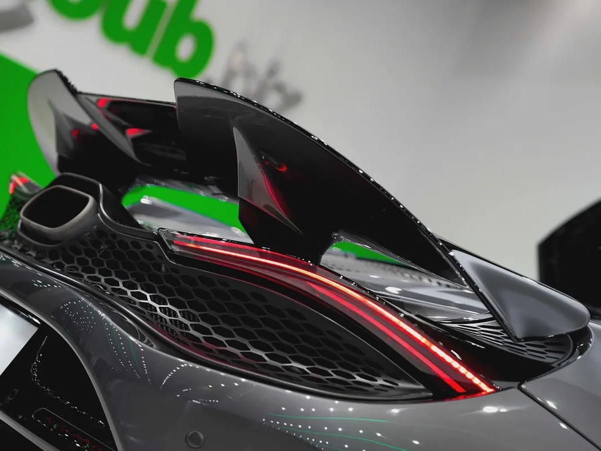 BRAND NEW 750S SPIDER PERFORMANCE UNDER FREE CONTRACT SERVICE AND WARRANTY-SWAP YOUR CAR AND GRAB IT-19-19