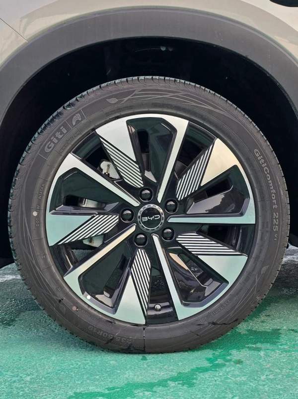BYD Song Plus BYD SONG PLUS 605KM EV
