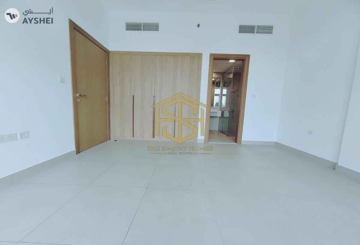 APARTMENT FOR RENT IN AL NASR SQUARE, OUD METHA-4-4