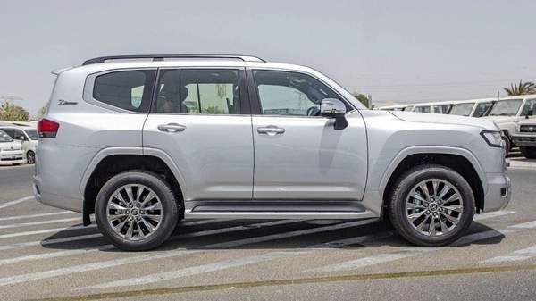 Toyota Land Cruiser (LHD) TOYOTA LAND CRUISER LC300 VXR 3.3D AT MY2025 – SILVER