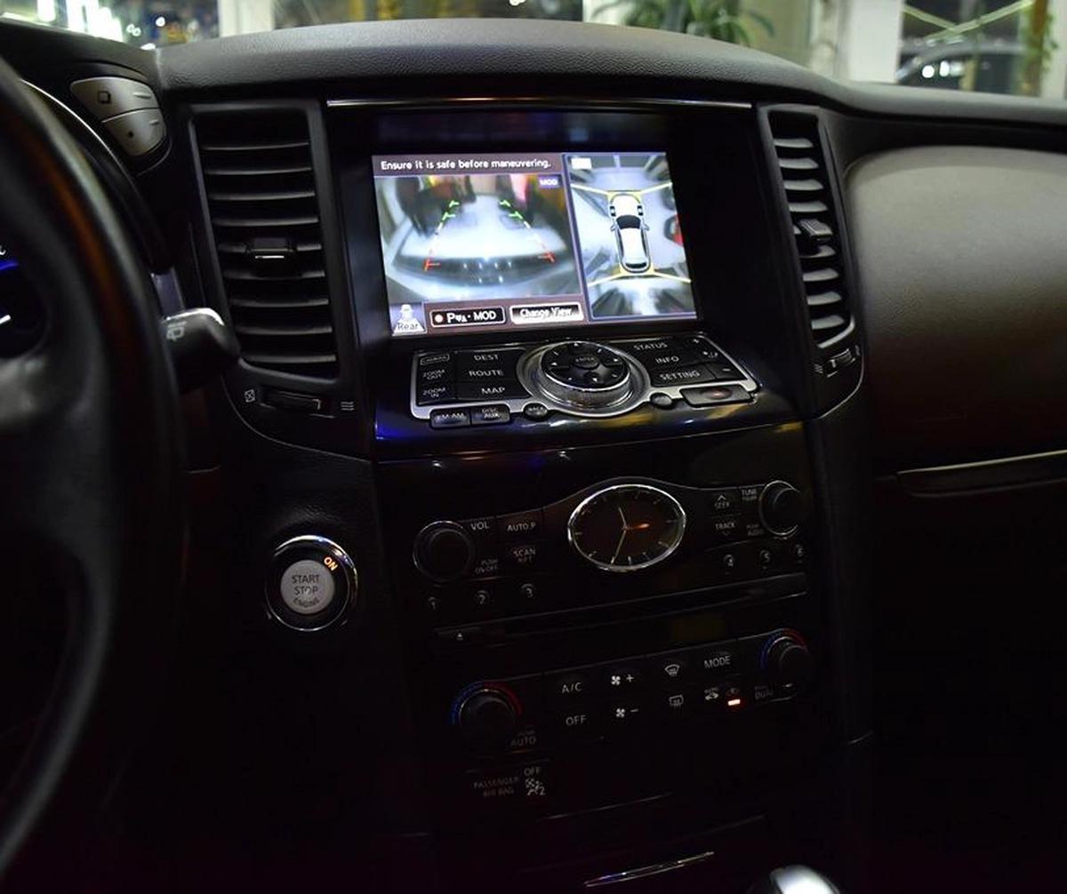 Infiniti QX70 ( 2020 Model ) in Silver Color GCC Specs-14-14