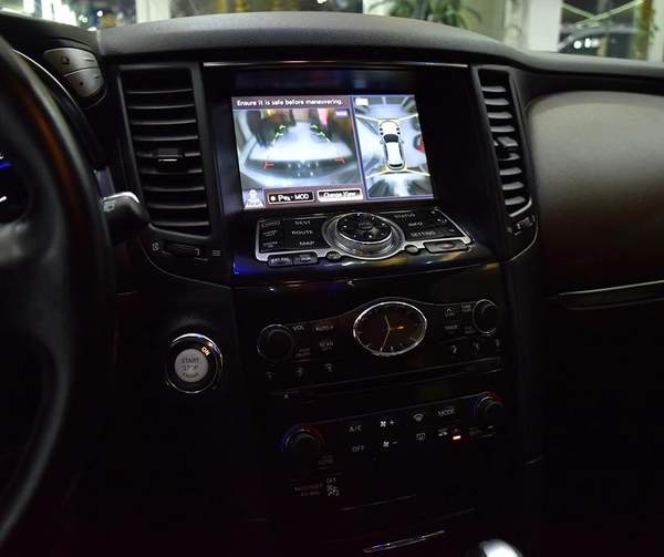 Infiniti QX70 ( 2020 Model ) in Silver Color GCC Specs