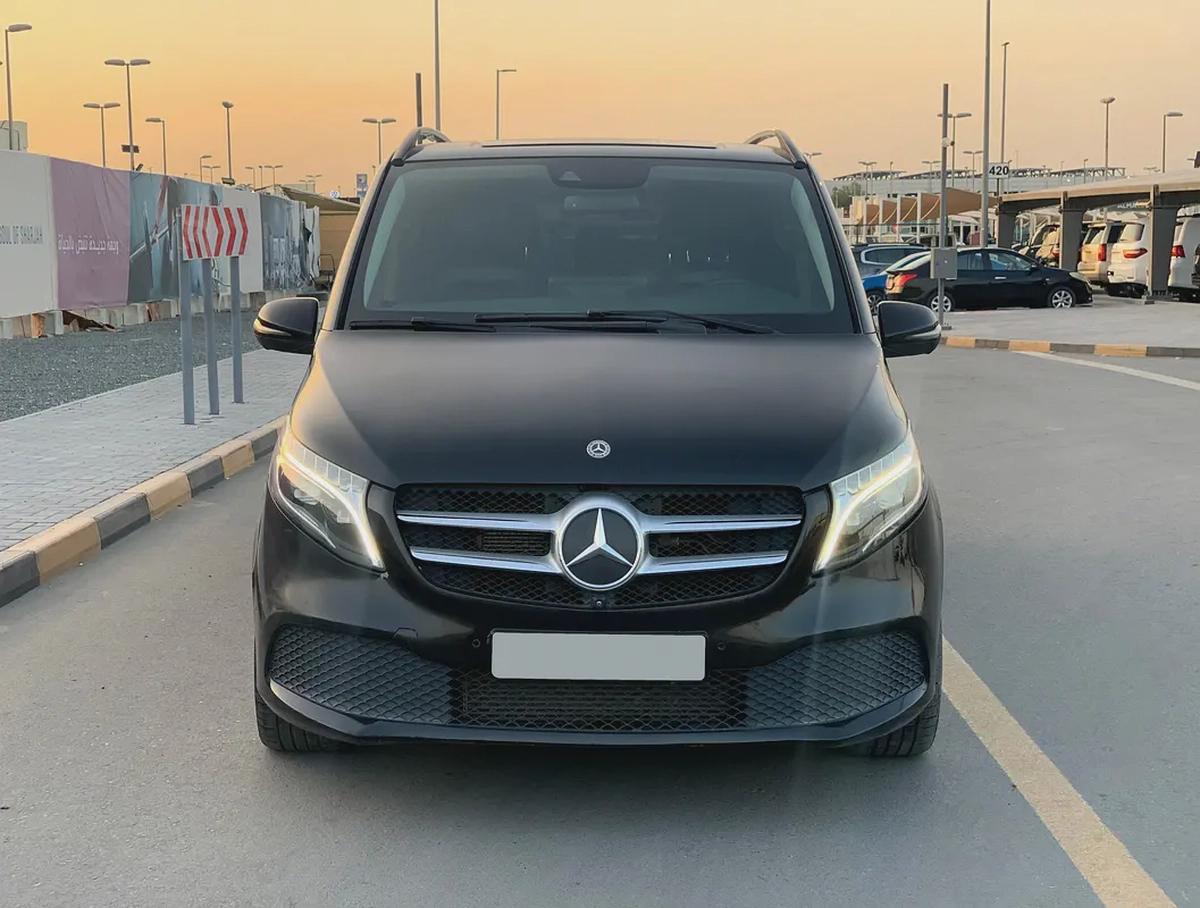 Mercedes-Benz V250 | Model 2020 | 6 Seater | GCC Specs-1-1