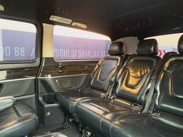 Mercedes-Benz V250 | Model 2020 | 6 Seater | GCC Specs