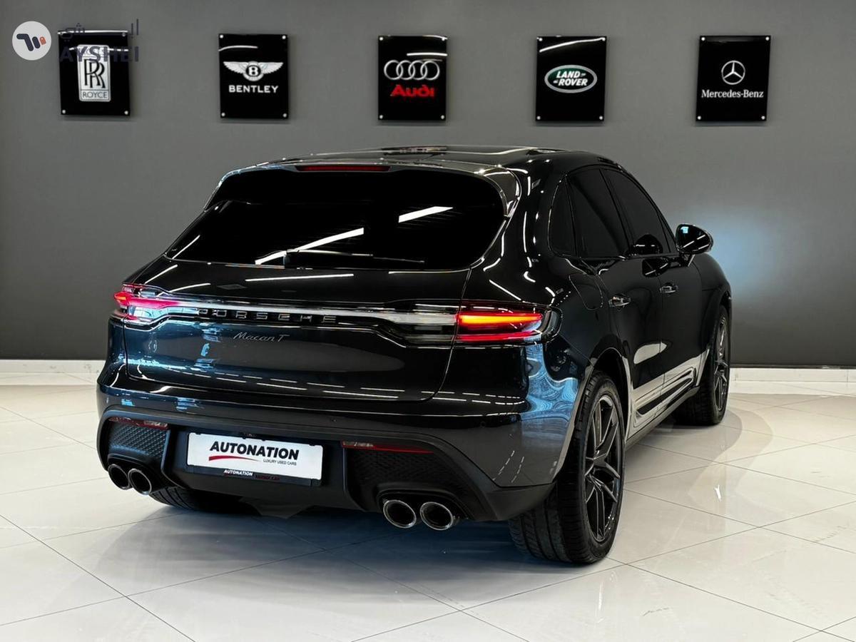 Porsche Macan 2023-2-2
