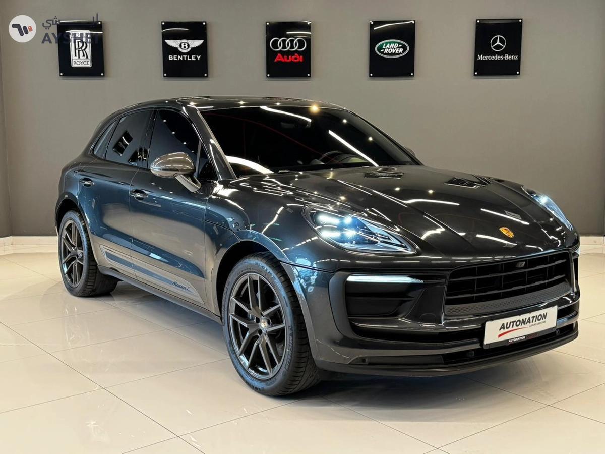 Porsche Macan 2023-8-8