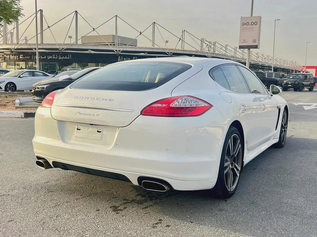 GCC Specs Porsche Panamera 4 - 2011-6-6