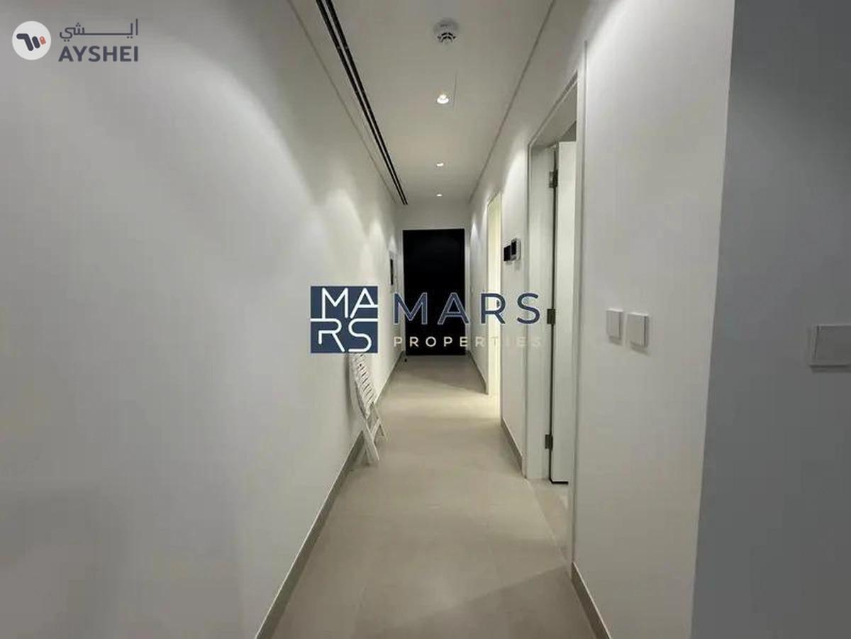 Hot Offer Brand New 3 Bedroom villa Available-10-10