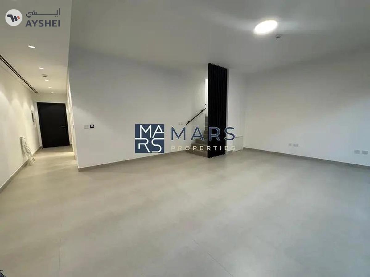 Hot Offer Brand New 3 Bedroom villa Available-2-2