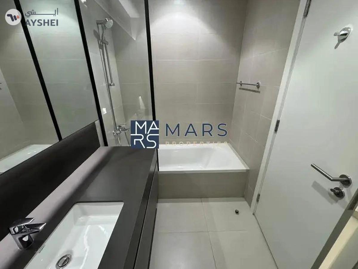 Hot Offer Brand New 3 Bedroom villa Available-6-6