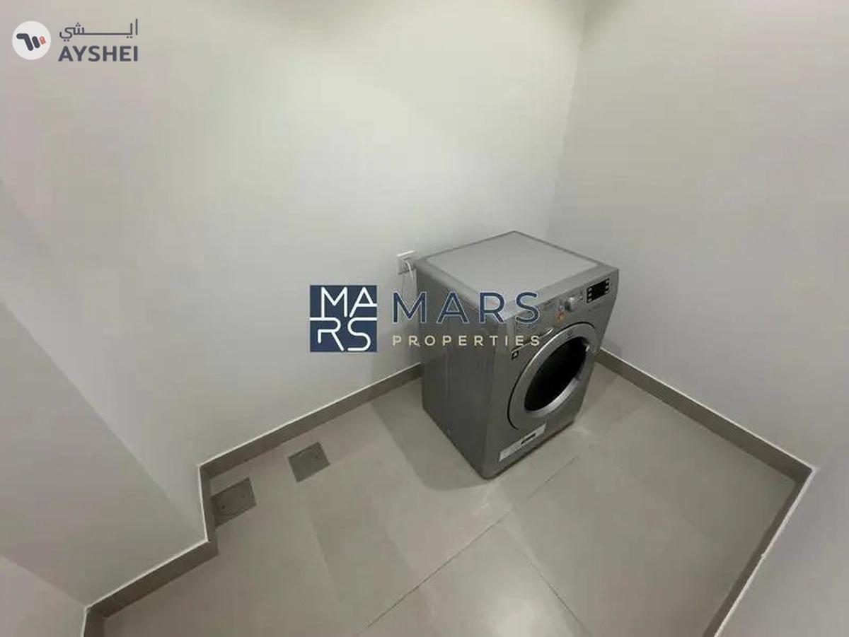 Hot Offer Brand New 3 Bedroom villa Available-7-7