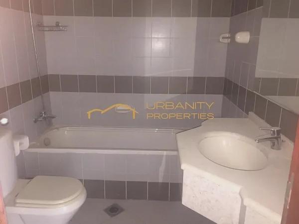 Spacious 1-Bedroom Apartment | Prime Location