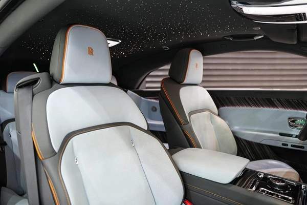 Rolls-Royce Spectre Mansory