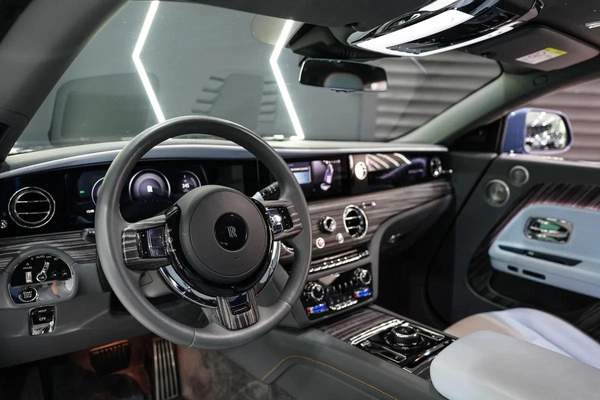 Rolls-Royce Spectre Mansory