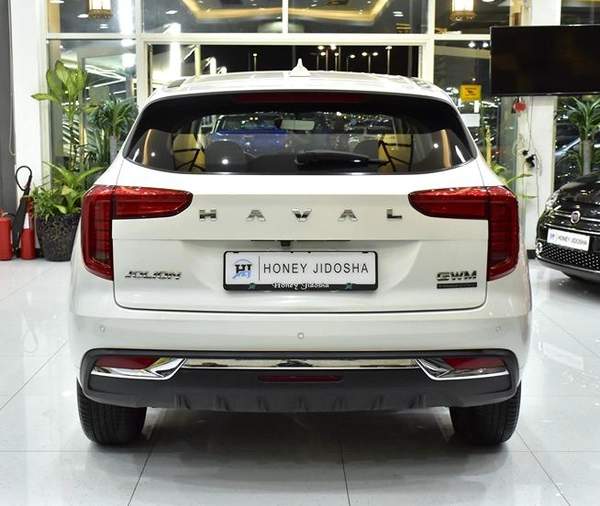 Haval Jolion ( 2024 Model ) in White Color GCC Specs