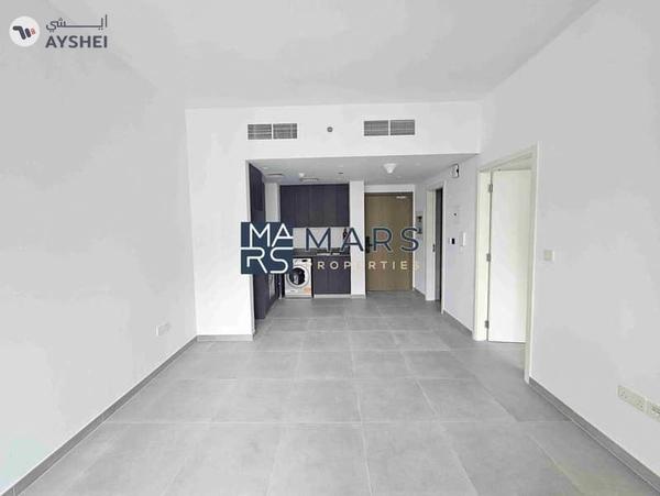 Luxury Brand New 1bhk apartment in Tiraz building