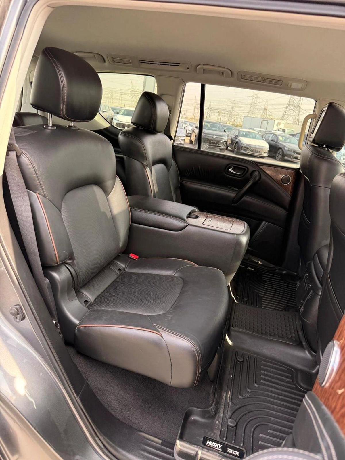 Nissan Armada Platinum edition with sunroof, 360 cameras-15-15